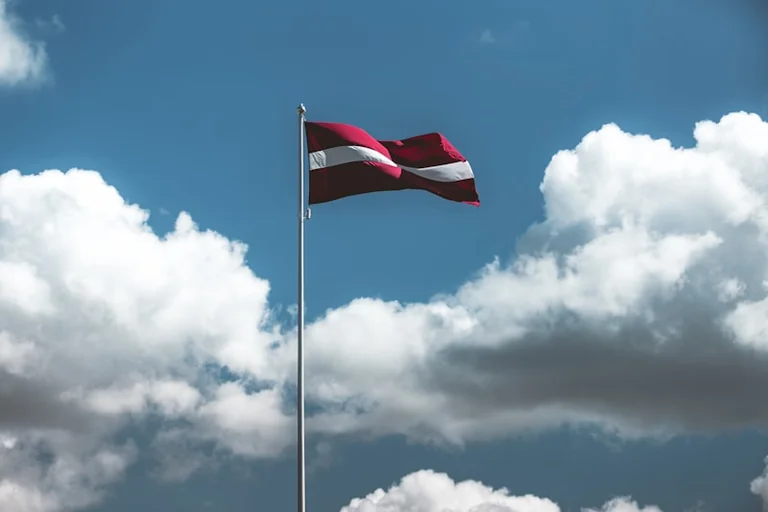 Latvijas valstiskums: kā vēsture veido uzticēšanos šodien