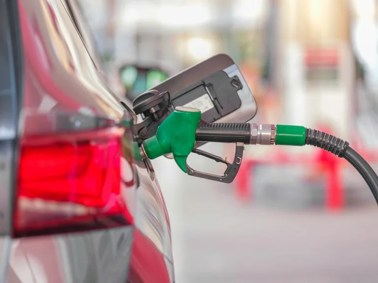 100 km izmaksas: benzīns, dīzelis vai elektroauto?