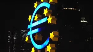 ECB 10. septembra lēmums: vai saruks visas trīs likmes?