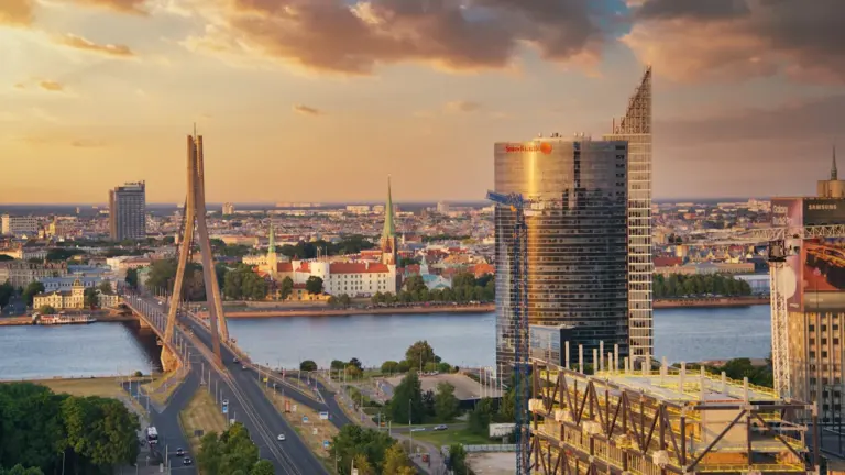 18. novembrī Rīgā: kā plānot braucienu pirms svētkiem