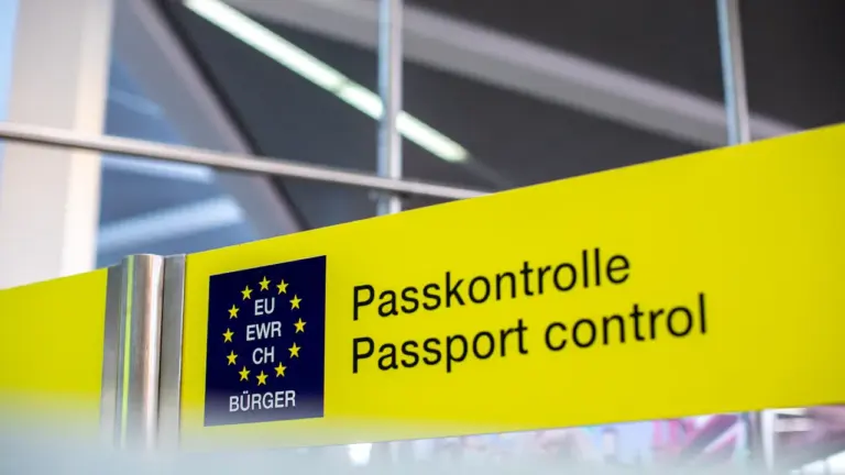 Ceļojums Šengenas zonā: dokumenti, ko pārbaudīt pirms izbraukšanas